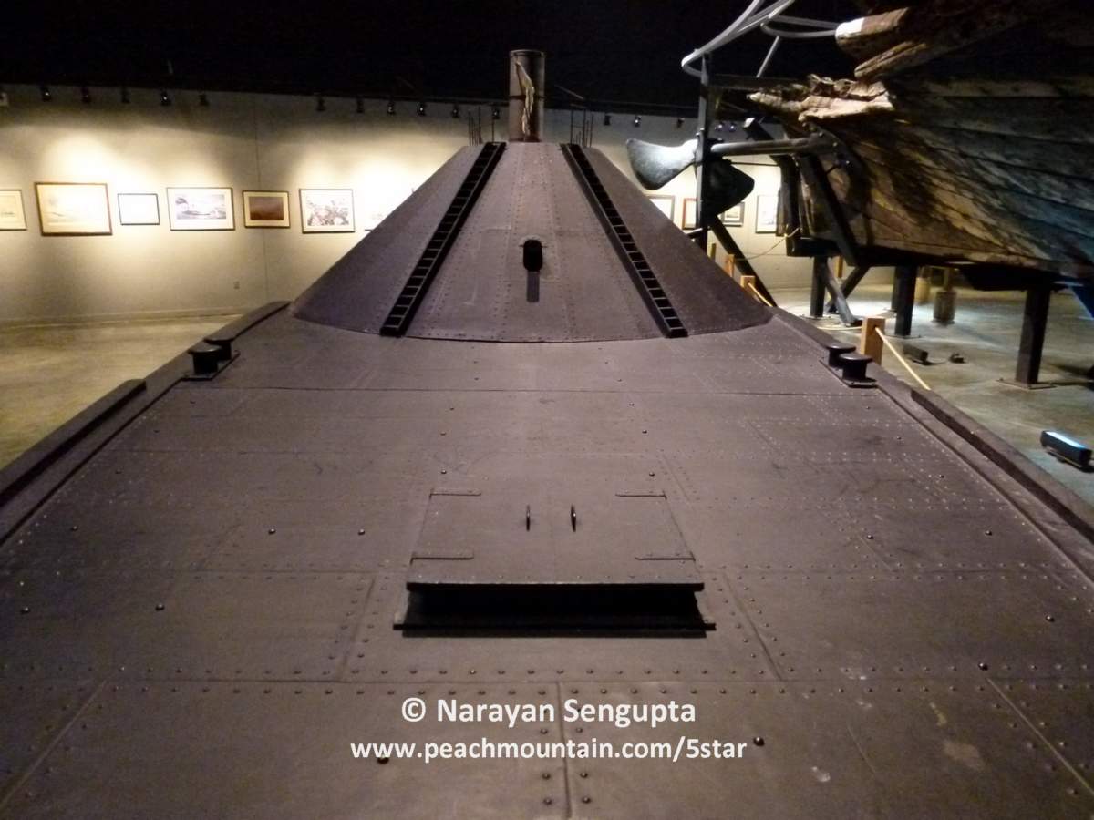 USAS_WW1's tweet photo. #shipsinpics #ships #shipping #shipspotting #maritime – ex-#USSMerrimack (#CSSVirginia) at perhaps 1:15 scale (???). This is maybe a 15' model IIRC. But I could be way off. https://t.co/ssW2gw8l6E