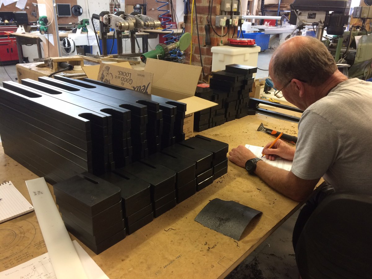 Fabricated solar panel railing brackets.
#solarpanelbrackets #solarpanel #solarpanels #solarpanelmount #solarplanelmounting #fabrication #ukmanufacturing #ukmfg #GBmfg