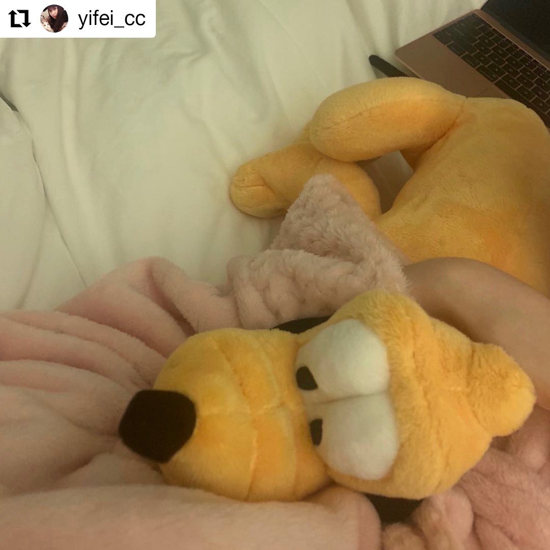 Yifei's Instagram 2020 Eik4OqMVkAEO21D?format=jpg&name=medium