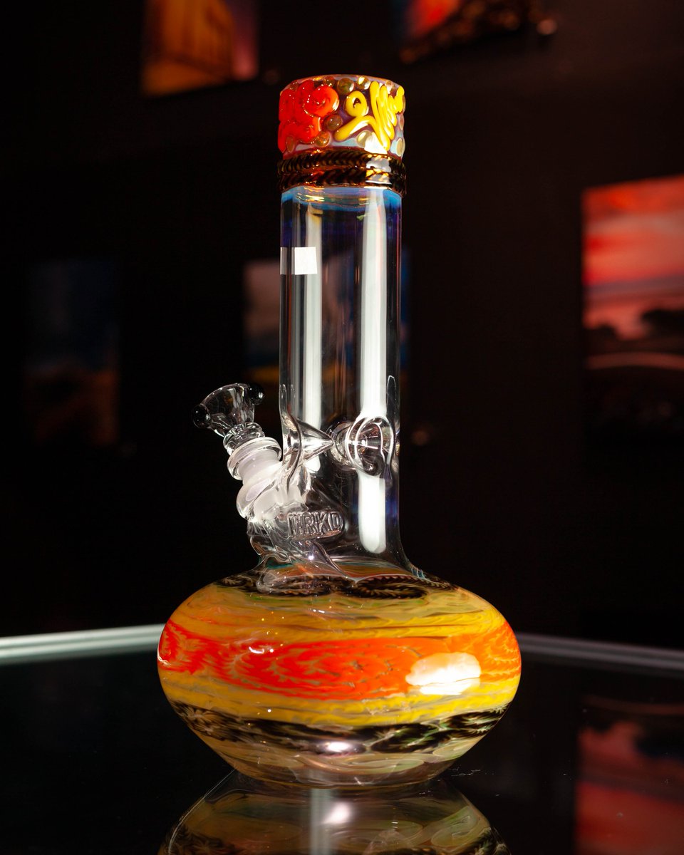 Cloud 9 Smoke Shop tweet media