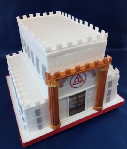 MyLilBlueBook's tweet photo. As we see the return of #GBBO here are some Masonic themed cakes! My birthday is December if anyone would like to make me one! Which one is your favourite?! π#Freemasonry #Funmasonry #UGLE #Cakes https://t.co/fFyCfwFT9C