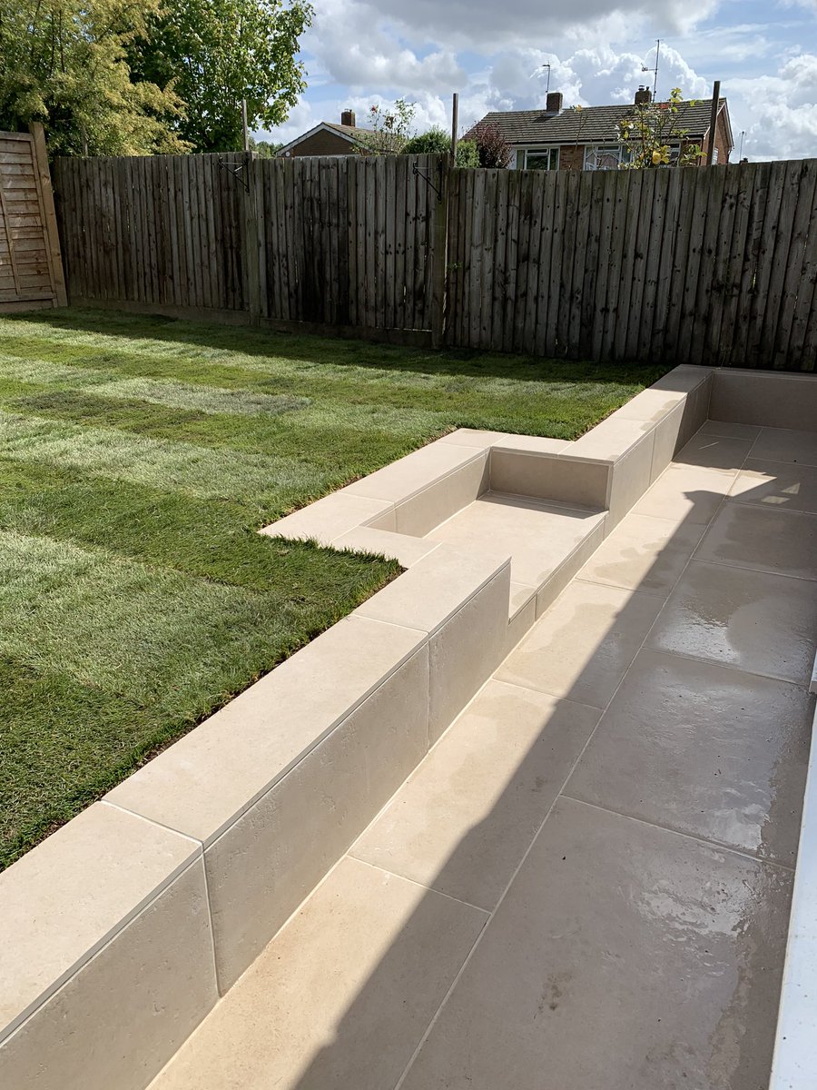 Warlingham Paving & Brickwork LTD tweet media