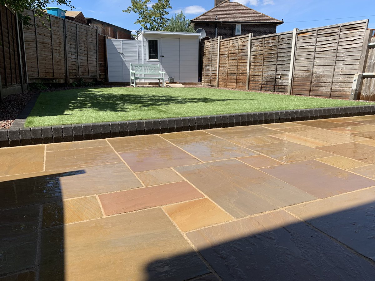 Warlingham Paving & Brickwork LTD tweet media