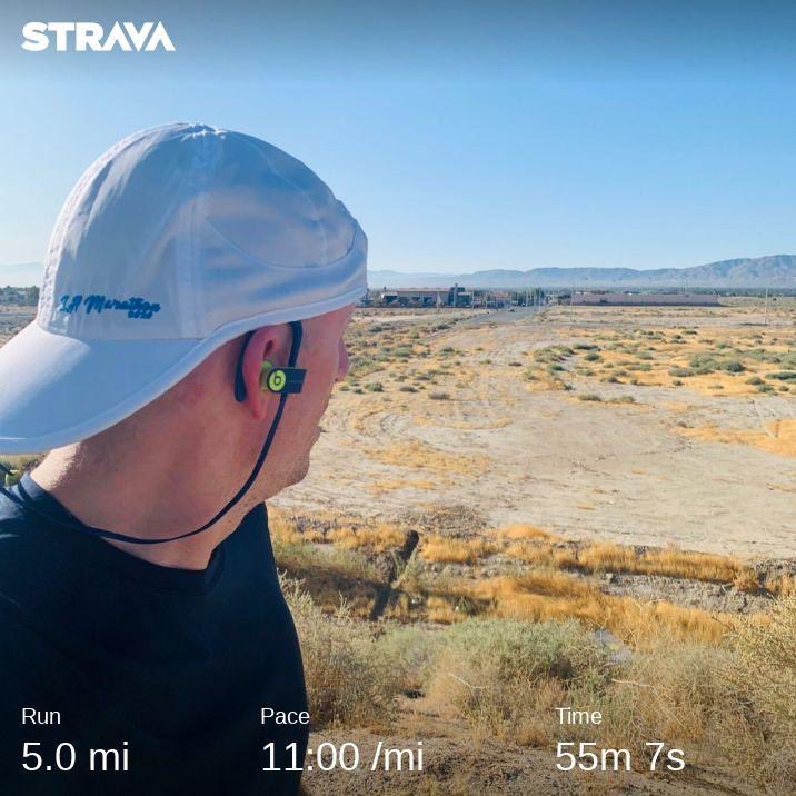 run4mybestlife's tweet image. After a few days off running due to the fires here in California, I finally went out for a run and it felt great! Still doing my Zone 2 training, so I took it nice and easy. 
#marathontraining #runner #maffetonemethod #TuesdayMorning