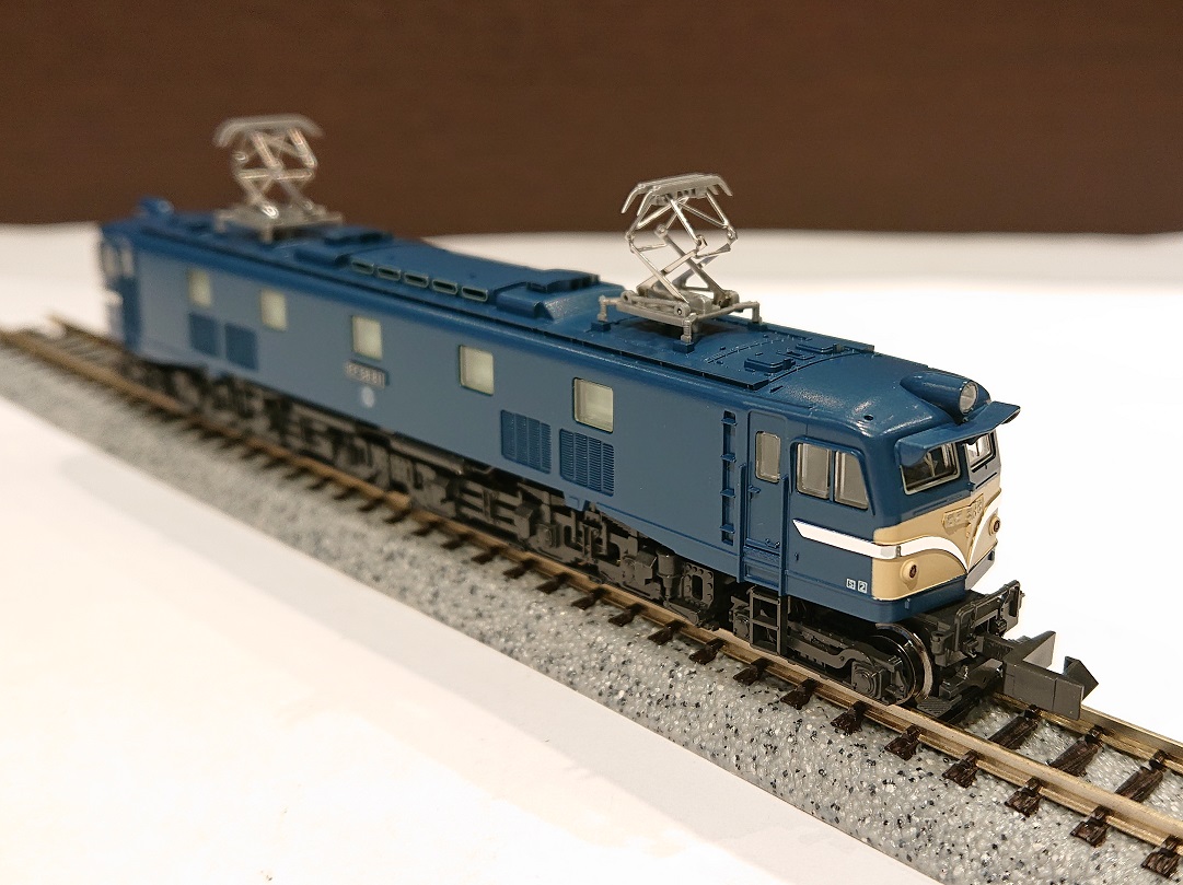 ご案内】好評につきご予約完売となっておりました「EF58 81 ヒサシ付き