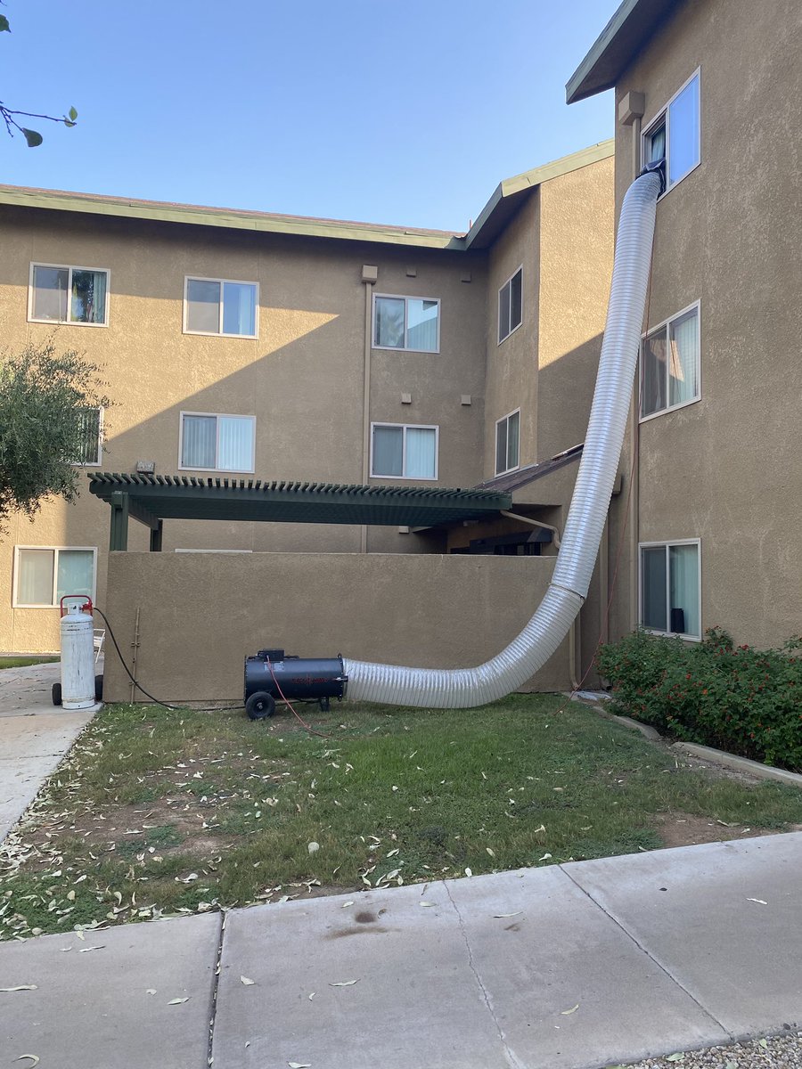 3 stories, no problem! Bedbug Heat Treatment, black widow bedbug heater. #blackwidowheater #bedbugs #bedbugheattreatment #heatkillsbedbugs