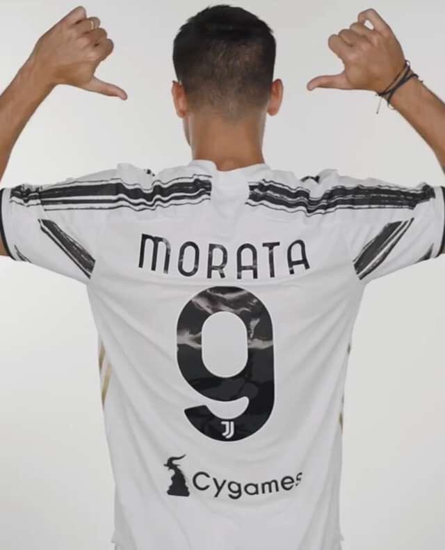 herprastz's tweet photo. Selamat datang kembali anak muda 
#Forzajuventus 
#pejuangstreaming 
⚪️⚫️🦓 https://t.co/EdKI5u4rgq