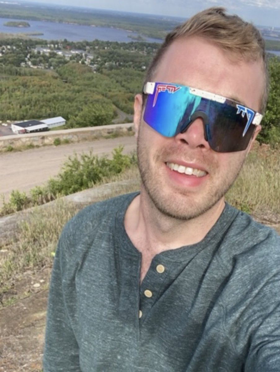 Brok Philip tweet media