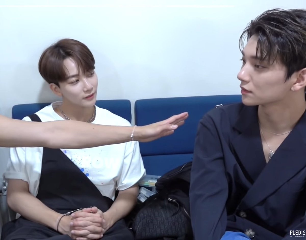 Just Jeonghan admiring and being fond of Joshua Hong- a thread