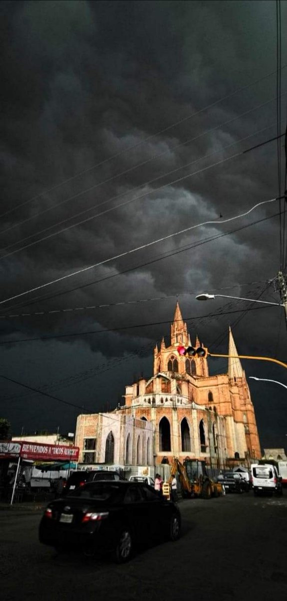 Arandas_Jal's tweet image. Previo a la tormenta de hoy ⛈⛈⛈ #Arandas