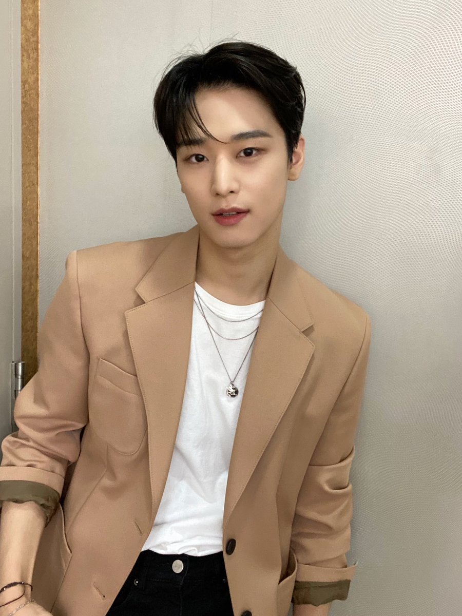 THE BOYZ (더보이즈) tweet media