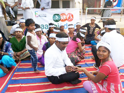HomeAdruta's tweet photo. Healthcare
Best of available healthcare facilities are provided through a tie-up with hospitals, nursing homes, and individual doctors visit the home from time to time. Every child enjoys insurance cover to the tune of Rs.30,000/-. https://t.co/8kIl1f8E59