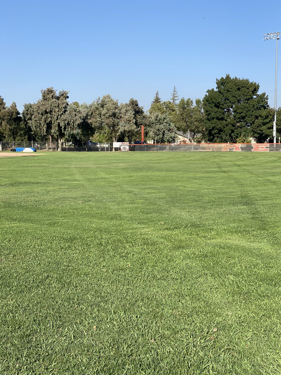 BaseballMerced's tweet photo. It was great to be back on the field with the sounds of baseball. Players did a great job with all aspects of social distancing. Special thanks to Hector and Oscar for doing an amazing job keeping the field ready for play. #BearSTRONG @MhsHallOfFame @The_MHS_Bear https://t.co/W5IhYr7N8M