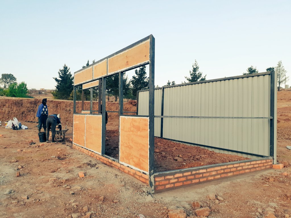 KingPostLso's tweet image. We always on it become our lives dependent on it. This is the project at hand, day four(4). I'll post it till we done. Please retweet my work and keep making changes in a boy's life. We at Mantshebo for now. Contact 59079202 to get you own breath. I'm negotiable try me. BMH 🙂