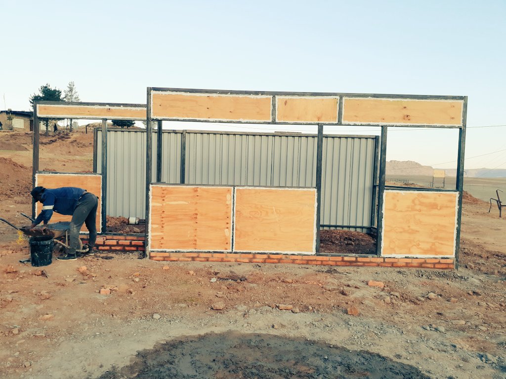 KingPostLso's tweet image. We always on it become our lives dependent on it. This is the project at hand, day four(4). I'll post it till we done. Please retweet my work and keep making changes in a boy's life. We at Mantshebo for now. Contact 59079202 to get you own breath. I'm negotiable try me. BMH 🙂