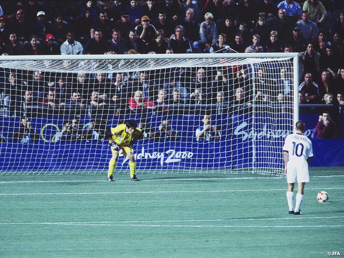 サッカー日本代表 Onthisday 00 9 23 シドニーオリンピック 準々決勝 U23日本代表 2 2 4pk5 アメリカ ハインドマーシュ スタジアム 柳沢敦 高原直泰 年前の今日 アメリカとの準々決勝はpk戦に 日本の4本目 中田英寿のシュートは無情に サッカー日本代表 Onthisday 00 9 23 シドニーオリンピック 準々決勝 U23日本代表 2 2 4pk5 アメリカ ハインドマーシュ スタジアム 柳沢敦 高原直泰 年前の今日 アメリカとの準々決勝はpk戦に 日本の4本目 中田英寿のシュートは無情に