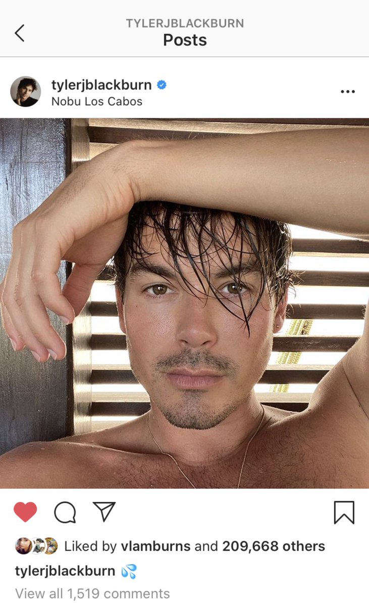 And #Vlamburn is BACK!! YESSSS!! @tylerjblackburn @MichaelVlamis #RoswellNM #Malex #AlexManes #tylerblackburn #PLL #calebrivers #haleb https://t.co/K6Qj2JREsO