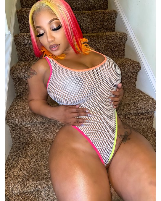 Tap BIO NOW!! 💦💦💦 I&rsquo;m live on my onlyfans now 💦😜 new content dropping tonight https://t.co/dPK4LuE6a<a href="/tag/onlyfans"class="tags"><span>#onlyfans</span></a>
