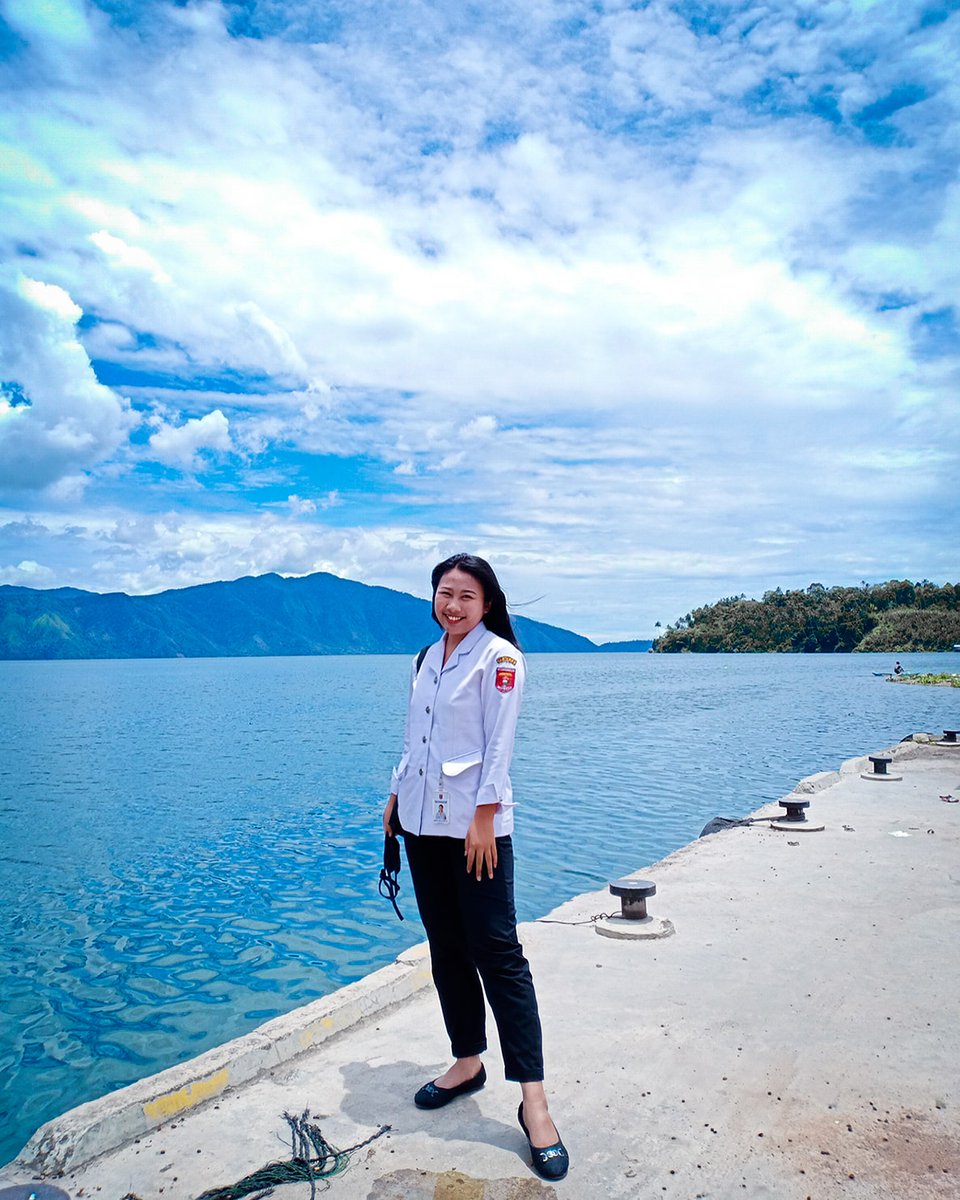 PriciliaPriski's tweet photo. Aku baik-baik saja
Menikmati hidup yang aku punya
Hidupku sangat sempurna
I'm single and very happy
Mengejar mimpi-mimpi indah
Bebas lakukan yang aku suka
Berteman dengan siapa saja
I'm single and very happy
-oppie https://t.co/9yB7leTWPQ
