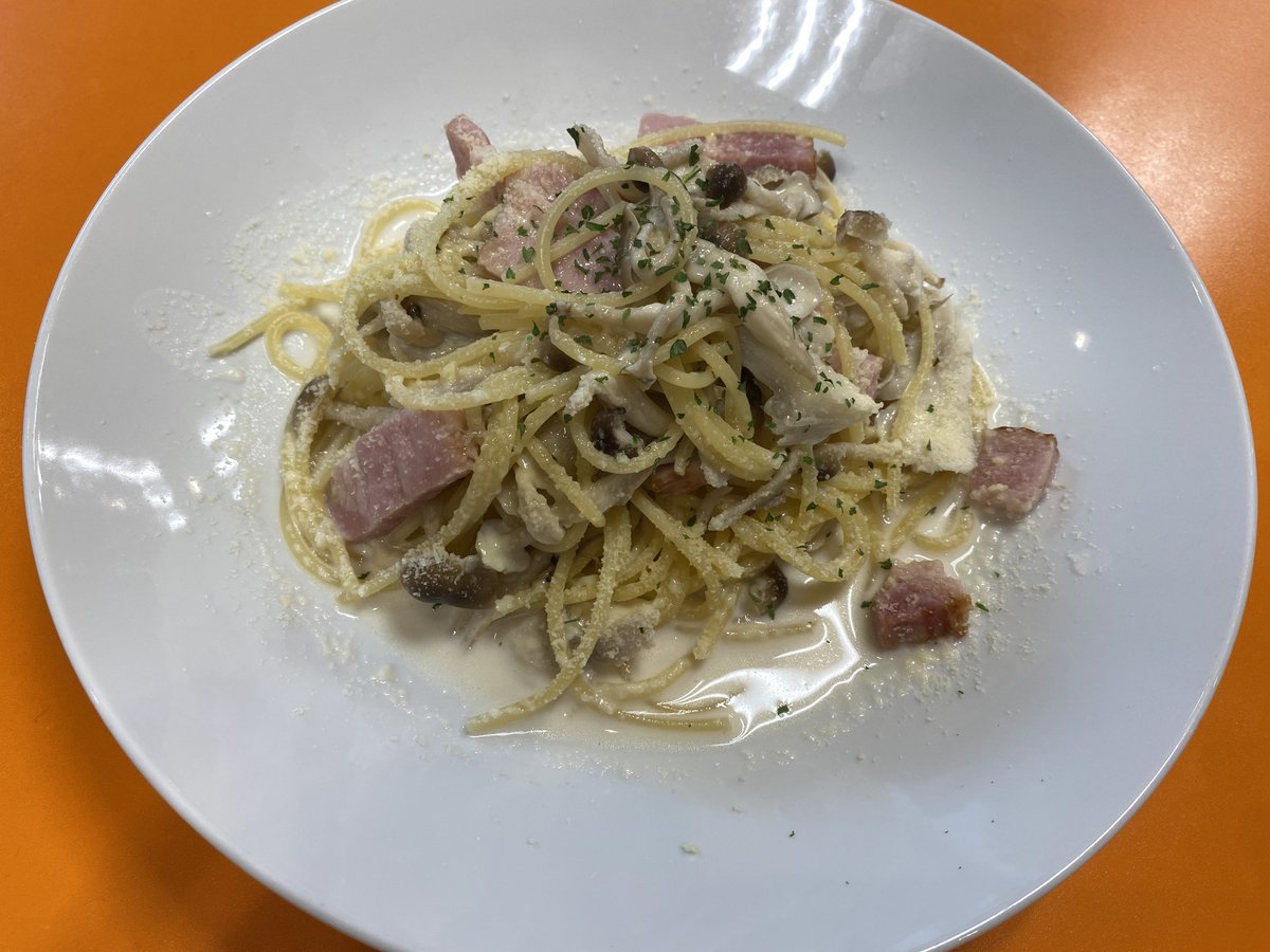 hatagaya_hotel's tweet photo. our latest menu is available !!
" Miso cream pasta with mushrooms and bacon " ππ₯©π
Have it a try !!!
#sakuracafe #hatagaya #sakurahotel #hatagayacafe
#chefspasta #worlddeish #homemade https://t.co/tFwul9K6La