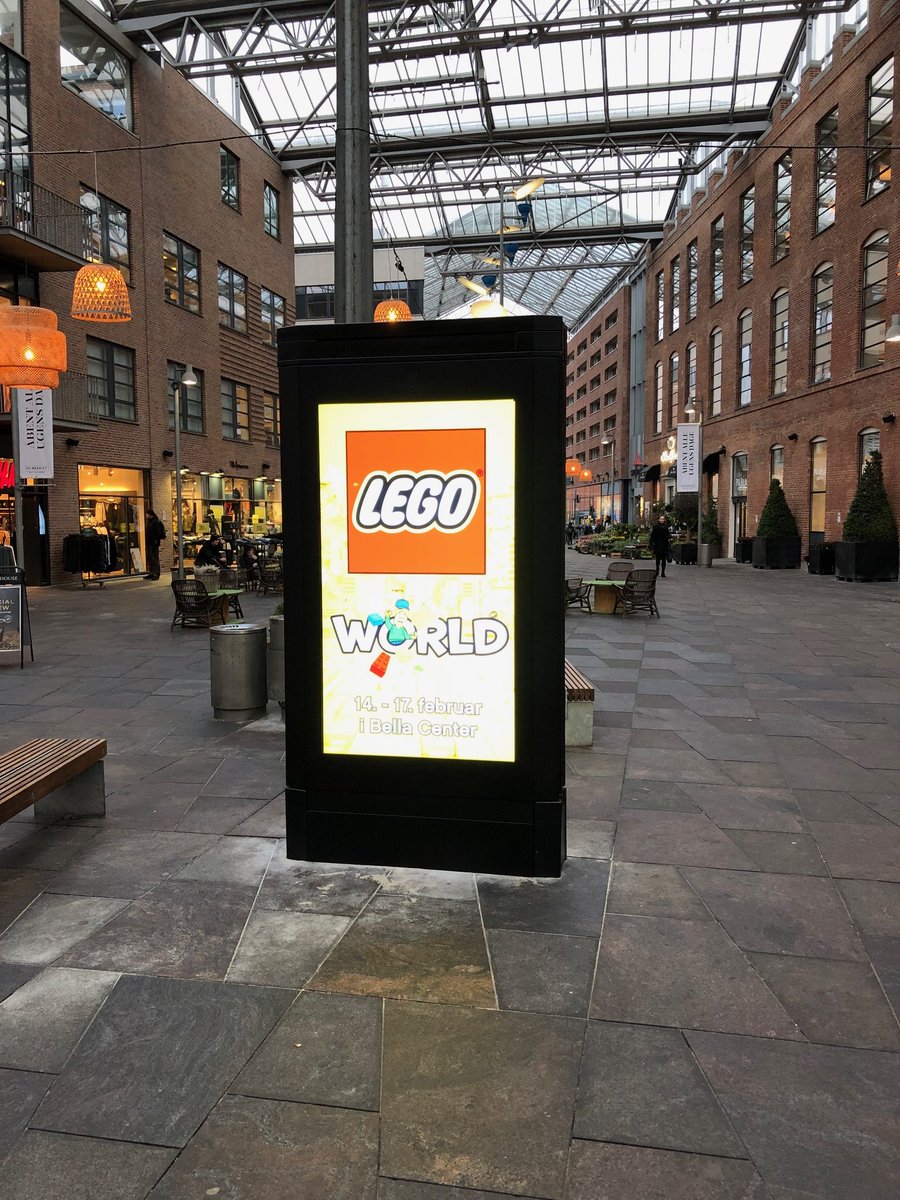 Amscreen's tweet photo. RESULTS - #DOOH Industry lowest outages, maximised brand presence & colour quality. We handle everything meaning the supply chain is as streamlined and responsive as possible #SMARTDOOH https://t.co/l506YMr5FO https://t.co/JMl3iFJ4y4
