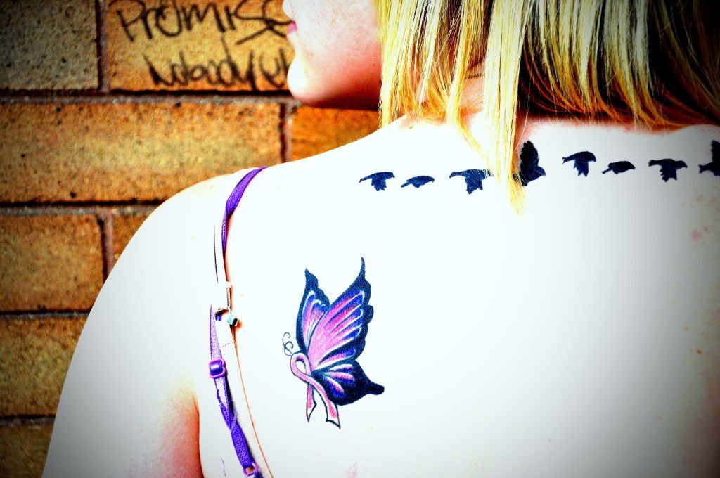 morestorgy's tweet photo. Snippets of a woman’s life in stories are linked to the ink on her body. @UVidoni regales is with The Canvas of Her - read it exclusively at https://t.co/nH5A8UkOYH 

https://t.co/haxVs8Reh4 https://t.co/bb1hNwXb4F