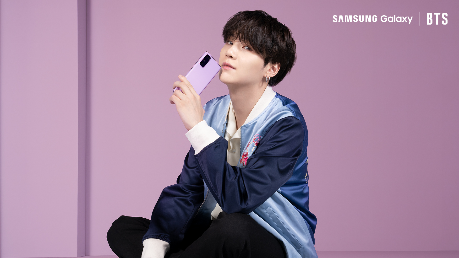 Samsung Galaxy BTS Bts edition samsung galaxy s20+ & galaxy buds+ are
official Samsung Galaxy BTS Bts edition samsung galaxy s20+ & galaxy buds+ are
official