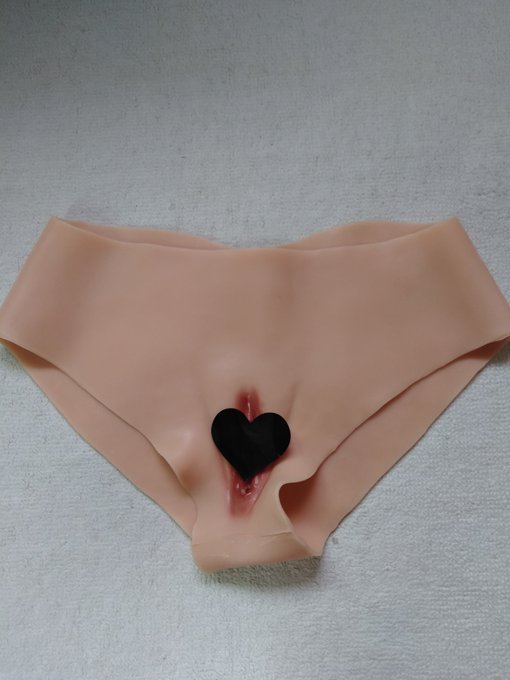 だいぶエロいものか届いた💕 https://t.co/ZwT7KWkNNG