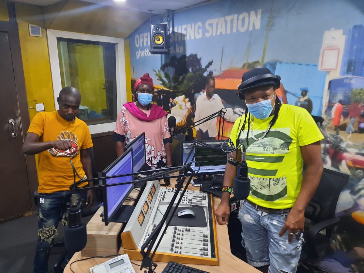 Radio presenters are playing an important role in influencing their followers in regards to #Covid_19 messages in Kenya. A huge part of the urban and rural population are keen radio listeners. Thank you <a href="/GhettoRadio895/">Ghetto Radio</a> for the efforts. #goteana 
<a href="/MOH_Kenya/">Ministry of Health</a>