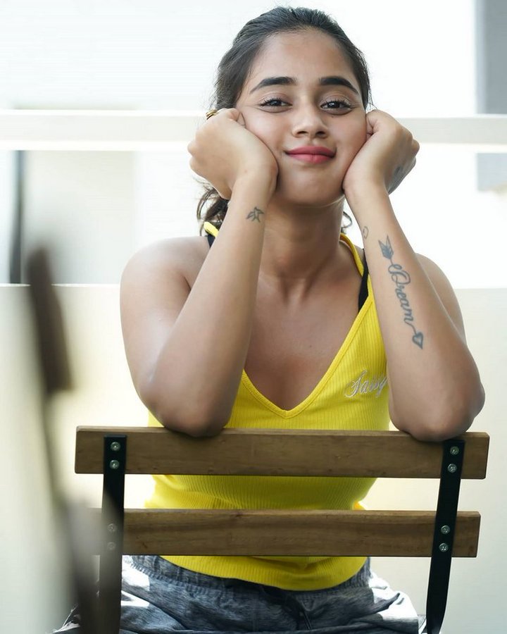 EilENhfXsAAPSmr?format=jpg&name=900x900