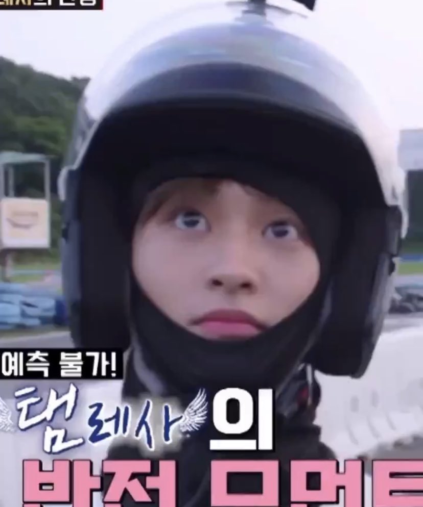 markrld's tweet image. mark came home kisses him