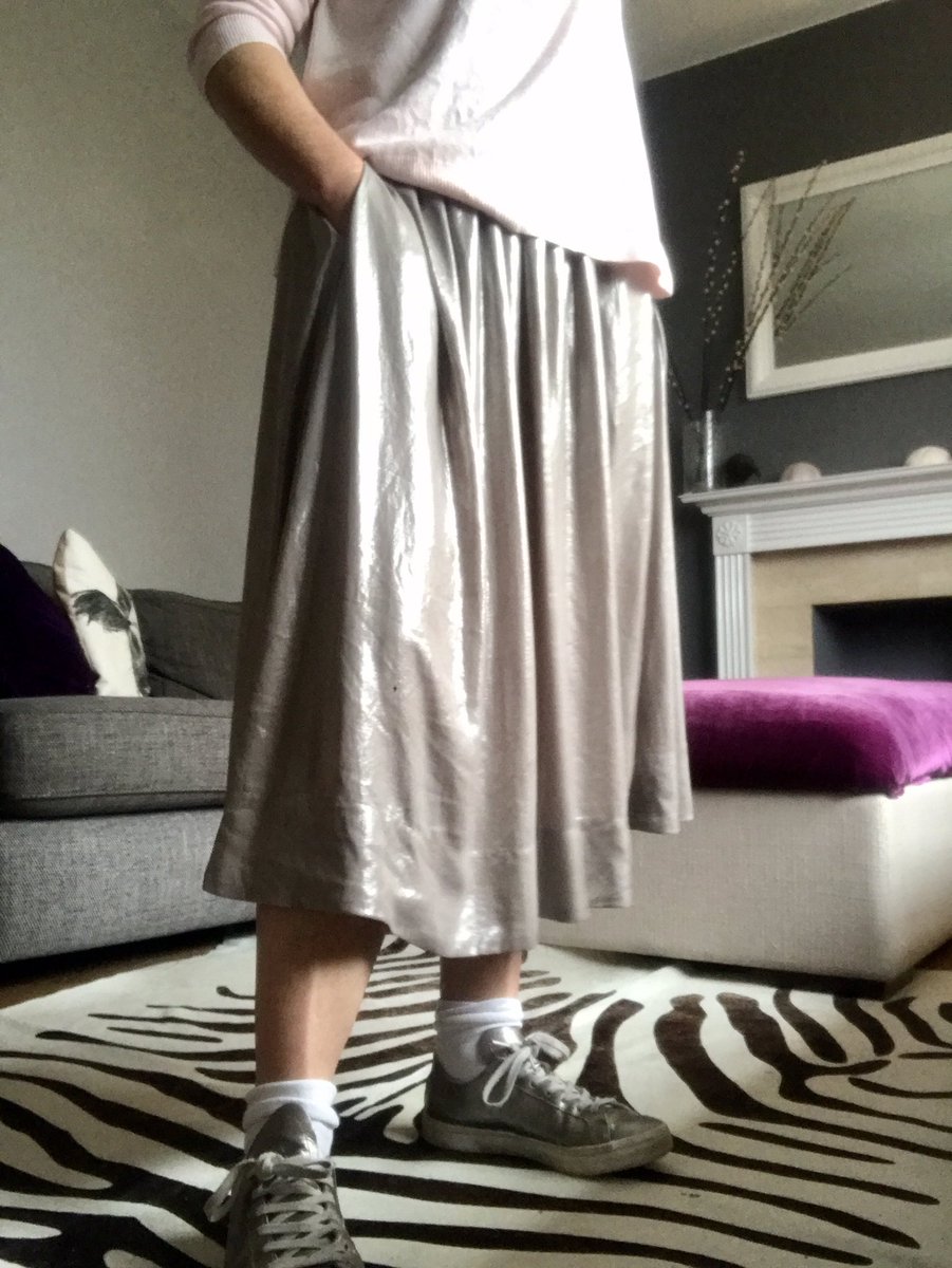 Coolmccool77's tweet photo. #DUND #ShinyHappyPeople #WithPockets π#HaveAGreatDay π https://t.co/m3AsVTExie