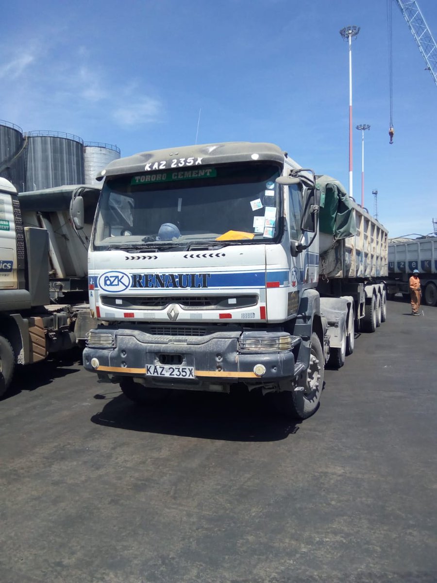 BuzekiGroup's tweet photo. Good morning Kenya 🇰🇪🇰🇪,
Buzeki Logistics is there to meet your transport needs, check our website https://t.co/ZJnA959QIx for more info about our services. https://t.co/l3KtmcgQO7