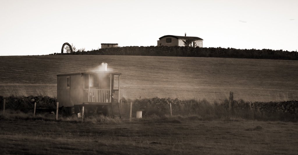 Take a walk on the wild side this autumn, and stay in one of our unique off grid spaces. Great escapes are made in Aberdeenshire. @Visitabdn #CoastalCarriage #HarvestHut #greentourism #agritourism