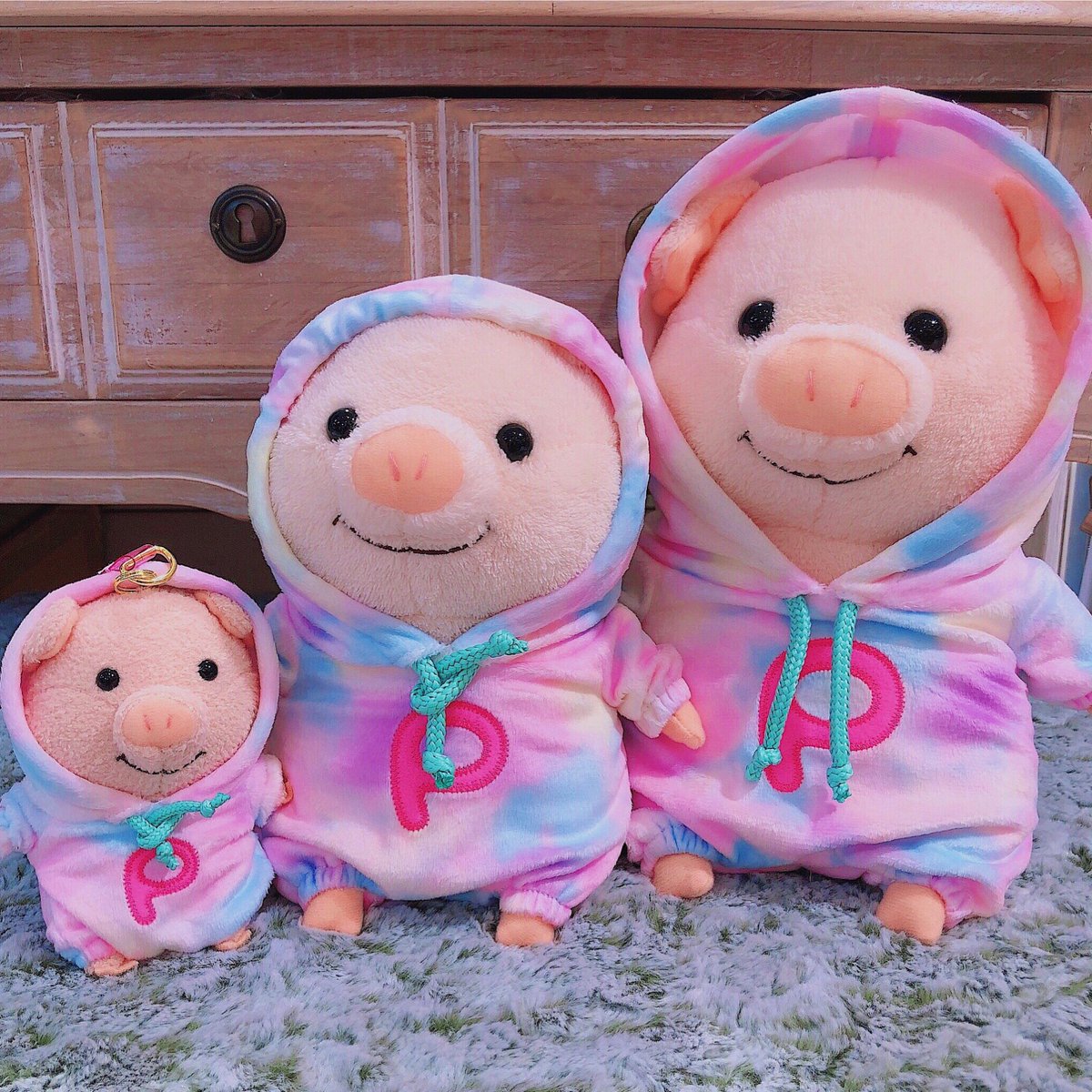 生産終了のお知らせ】 🌈レインボーパーカーぷーとん🐷 ネオンのロゴも