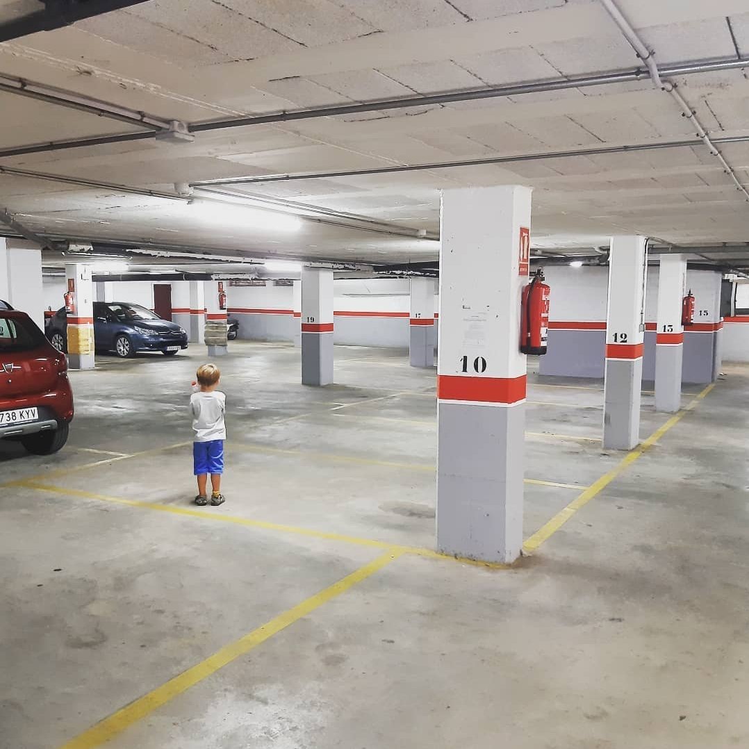 Popeta11's tweet photo. El sexe està bé, però aparcar sense escoltar el sensor és multiosgàsmic.
#calafell #finalestiu #senseturistes https://t.co/lvGpULdVN7