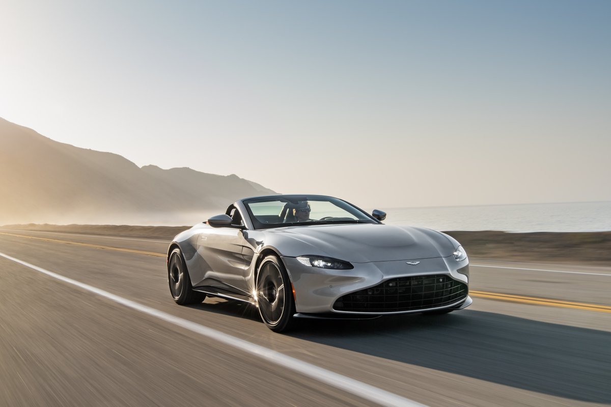 Aston Martin tweet media