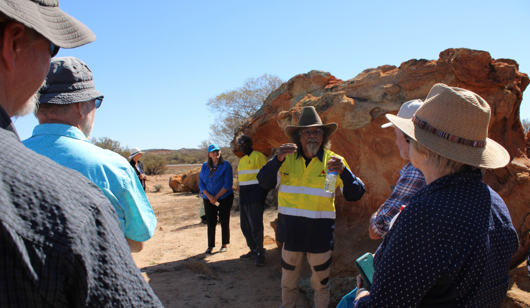IndigLandSea's tweet photo. Friday, was a hive of activity at #TheGranites, a culturally significant site near #MountMagnet in #WesternAustralia. Traditional Owners, Badimia Land Aboriginal Corporation took visitors on a tour of the upgraded site with signage improvements proudly supported by the ILSC. https://t.co/7WtGqhBvwy