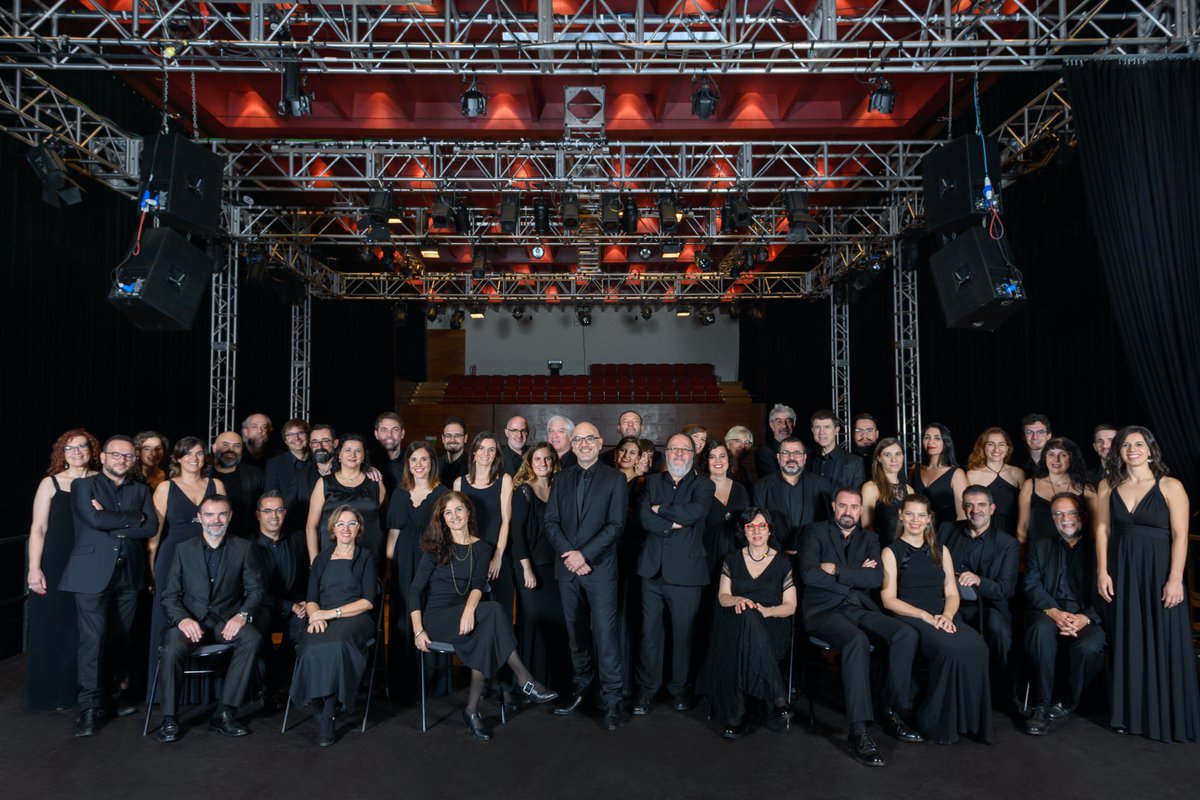Festival EVA, En Veu Alta (@evafestival) on Twitter photo Diumenge 4 d'octubre a les caves <a href="/RaventosiBlanc/">Raventós i Blanc</a> 👉🏼 COR MADRIGAL (<a href="/cormadrigal/">Cor Madrigal</a>)
Una de les formacions més prestigioses del país que ens presentarà un programa ben divers de música coral catalana del darrer segle!
🟡 enveualta.com/espectacle/eva… Diumenge 4 d'octubre a les caves <a href="/RaventosiBlanc/">Raventós i Blanc</a> 👉🏼 COR MADRIGAL (<a href="/cormadrigal/">Cor Madrigal</a>)
Una de les formacions més prestigioses del país que ens presentarà un programa ben divers de música coral catalana del darrer segle!
🟡 enveualta.com/espectacle/eva…