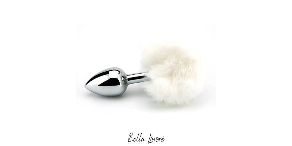 🐇LIVE YOUR BUNNY FANTASY with the Furry Fantasy White Bunny Tail Butt Plug! 😍 So cute, so fluffy. Shop > bit.ly/3iFKUgf #onlyfans #sexualwellness #buttplug