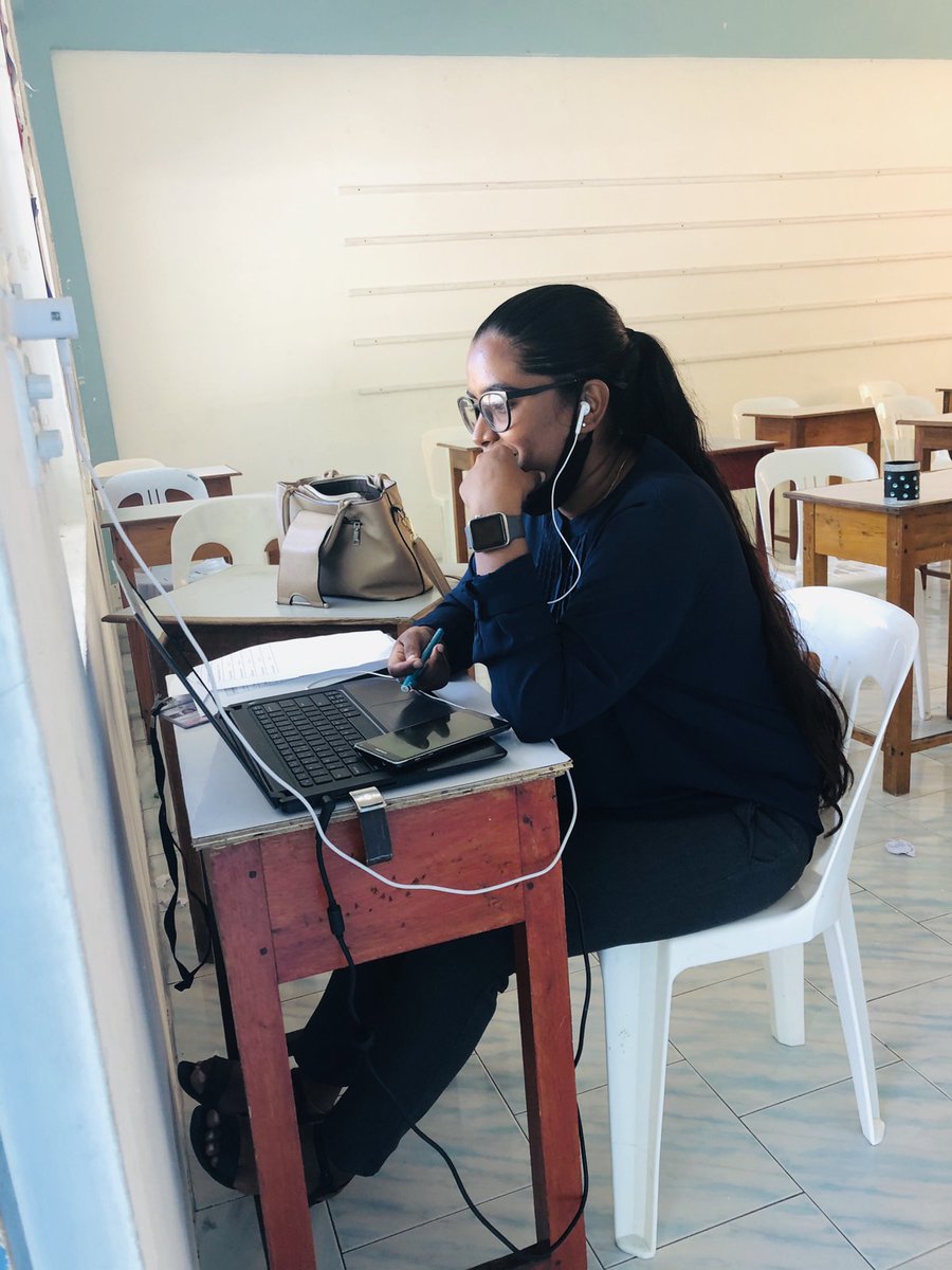 SharafuddinSchl's tweet photo. It's been an exciting day for our students, parents and teachers. We had a very engaging PTS online conference with our key stage 1 &amp; 2 students and parents via Google Meet @MoEdumv @aisthly https://t.co/HIMHWI7r60