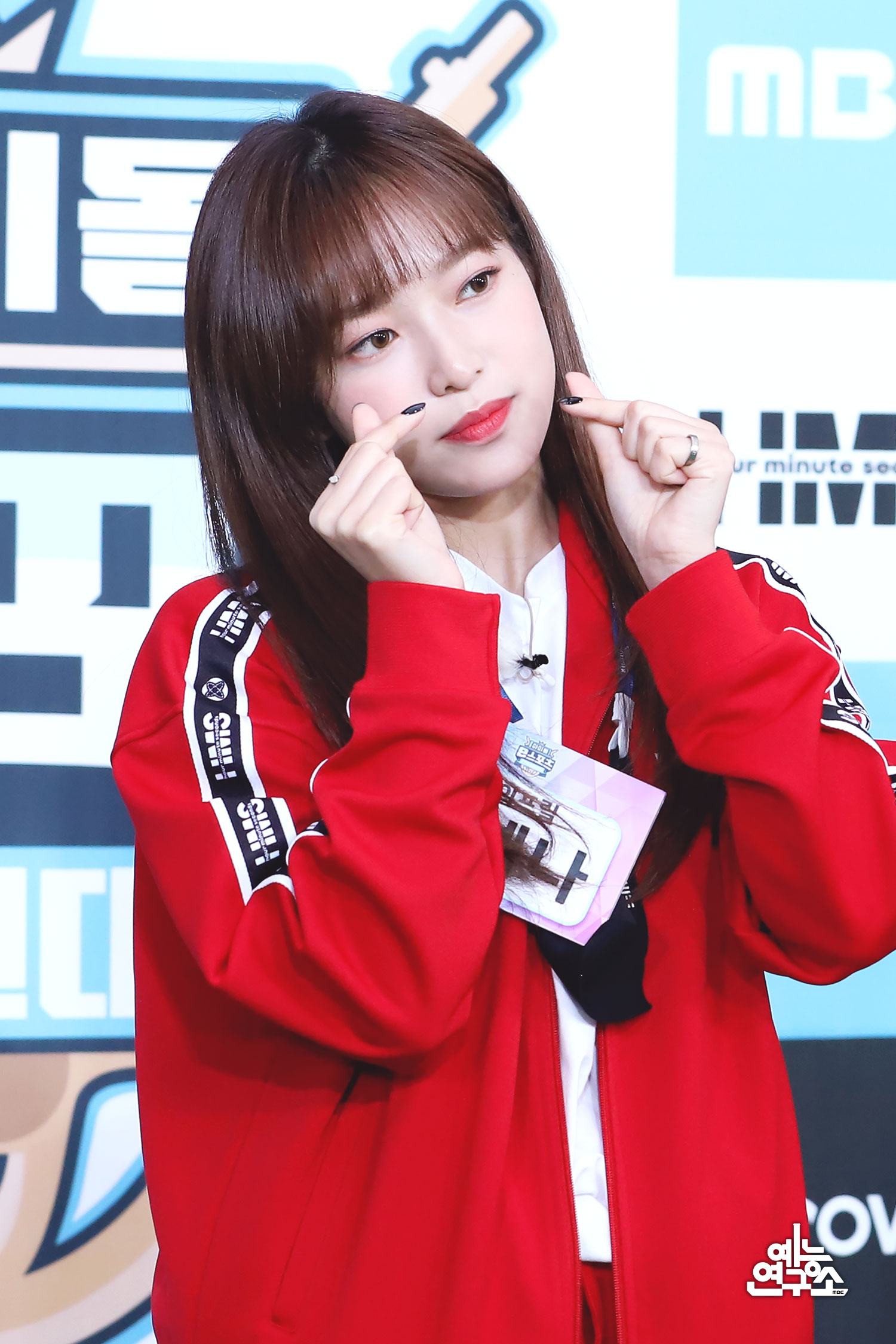 EilfuoDU8AIMG81.jpg:orig