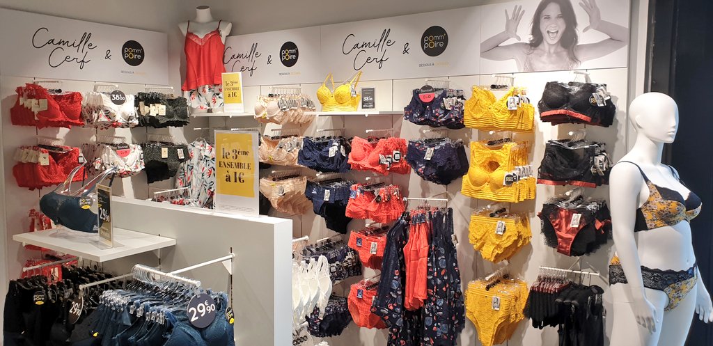 Ouverture de la boutique <a href="/PommPoire/">Pomm'Poire</a> à <a href="/Lillenium/">Lillenium</a> ce matin 🥳 N'hésitez pas à passer découvrir la nouvelle collection <a href="/CamilleCerfOff/">CamilleCerf</a> 🥰😍