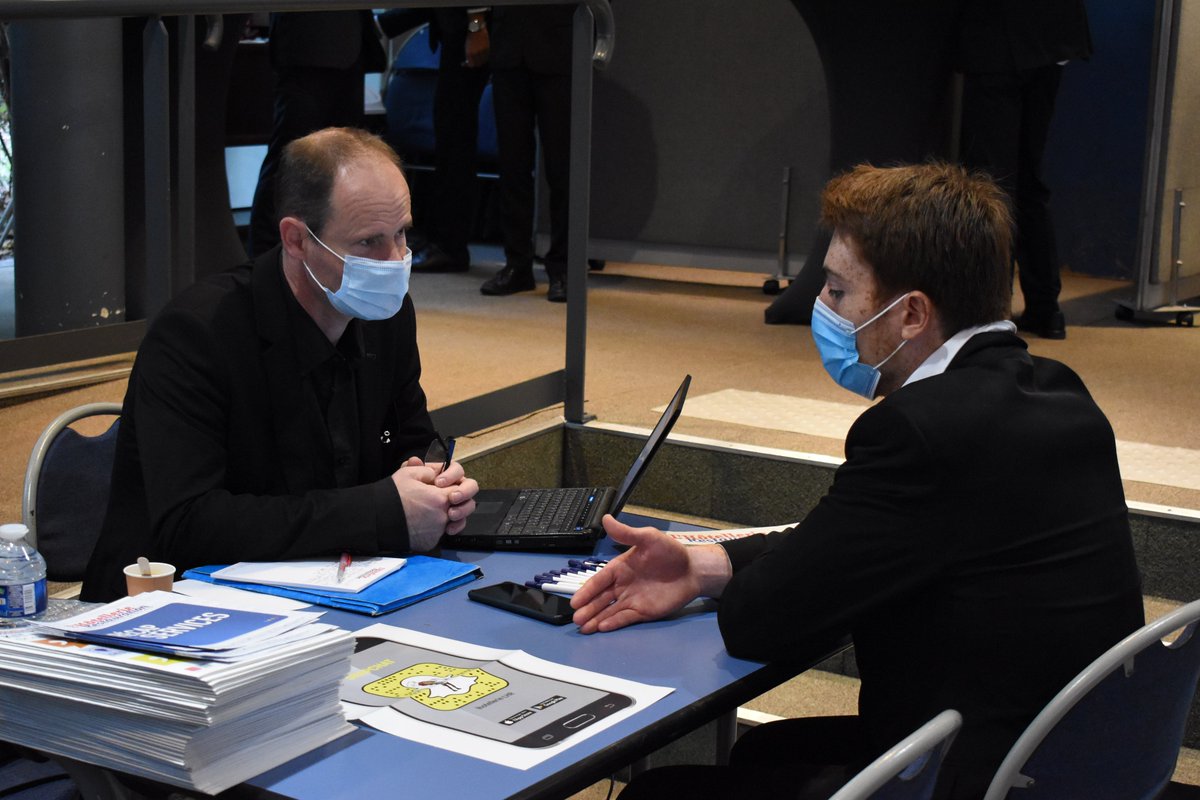 EPMT_'s tweet photo. Ouverture du salon #EmploiFormation #EPMT ! 
Merci à l'ensemble des entreprises présentes en ce début de journée. De nombreux postes sont à pourvoir #Apprentissage #Stage #CDI. C'est jusqu'à 14h à l'EPMT !😉 https://t.co/jvU5kzeCG7