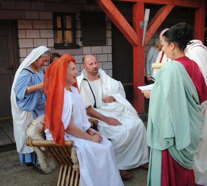 Praefectvs_Prae's tweet photo. UBI TU GAIUS EGOUBI TU GAIUS EGO GAIA AMILIAPOPPAEA #ROMA#bestfamily ๐ฟ๐บ๐ท#Robvstvs #Italy #AncientRome #antikemode #PRAEFECTUS_PRAETORIO #Germanicvs #caligula #Pohl #romanfamily #Romanwedding #LEGIOXXIIPPF #LimesKastellPohl #limeslive #FamPop #bestpictures #pictureoftheday https://t.co/GzYtVhfDef