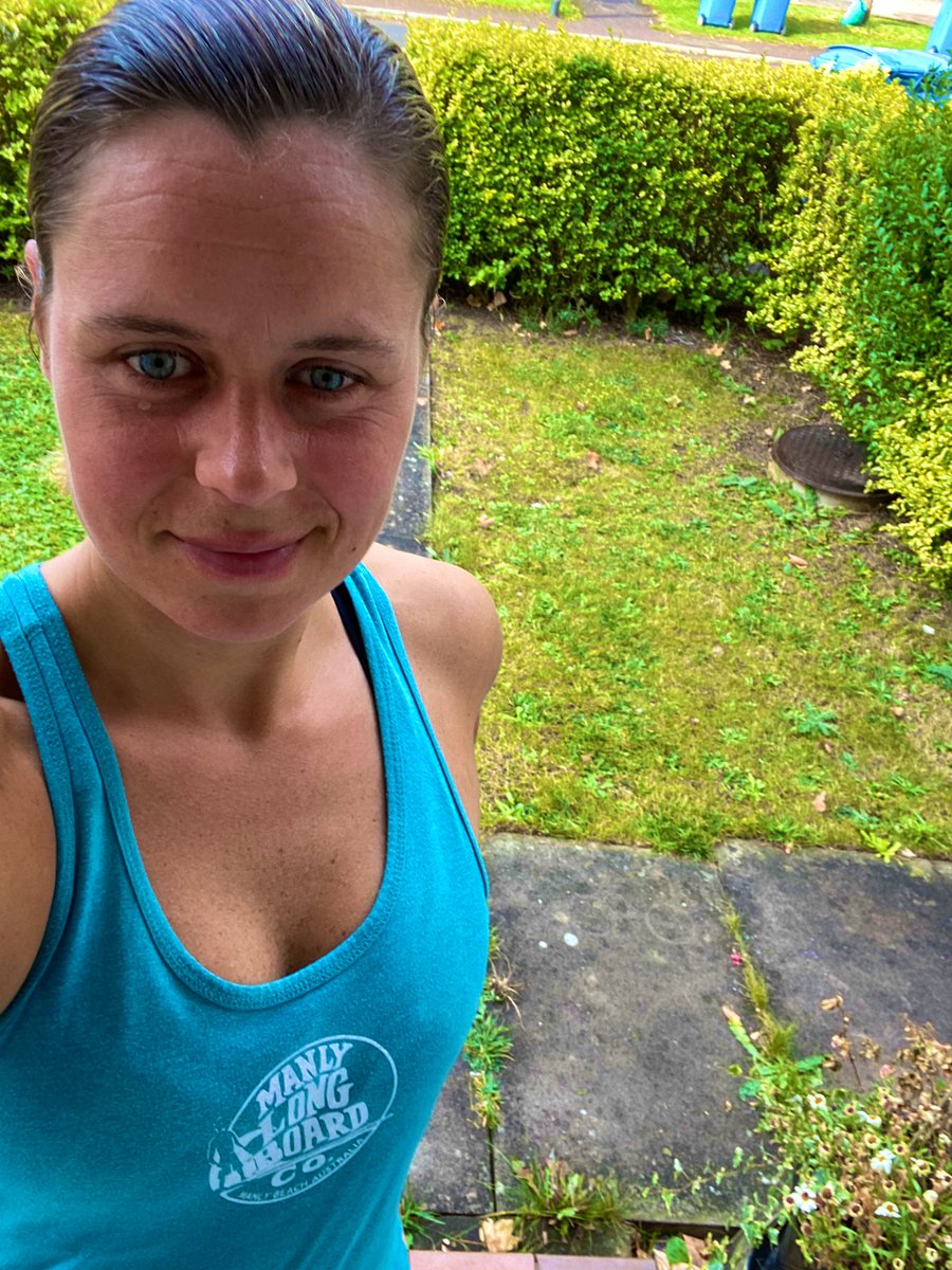 On #NationalFitnessDay this is the look on outside after a workout🥵 but the feeling inside is the pure buzz of feeling alive & able to take on whatever today brings💓
#Fitness2me is enjoying being as physically & mentally strong as I can be 💪 @AC_Leisure  @Most_Active