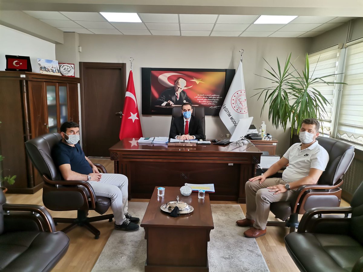 İlimizde "Matematik Olimpiyatlarına Öğrenci Hazırlama" çalışmalarının ilk görüşmeleri başladı. <a href="/ziyaselcuk/">Ziya Selçuk</a> <a href="/omerinan06/">Ömer İNAN</a> <a href="/ukilic3/">Uğur Kılıç</a> <a href="/tcmeb/">Millî Eğitim Bakanlığı</a> <a href="/TCMusValiligi/">T.C. Muş Valiliği</a>