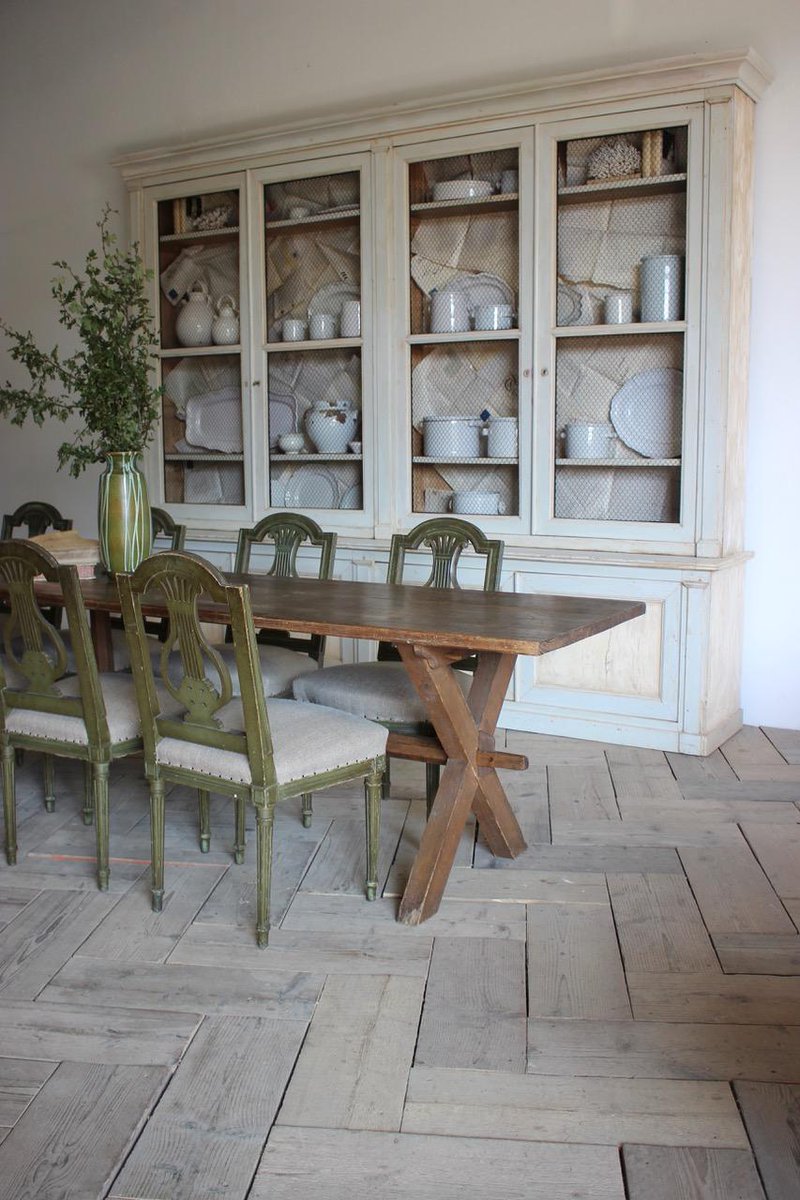 BrownriggUK's tweet photo. Outstanding 19th century French Painted Bookcase / Display Cabinet.
See more here-https://t.co/k8r8SI5I2V
Price-£7,900
#paintedbookcase #antiquebookcase #displaycabinet #paintedfurniture #antiquefurniture #decor
@palacechemicals @JgantiquesC @ebayhobbit
@V_Reflections https://t.co/54WTUXi6AS