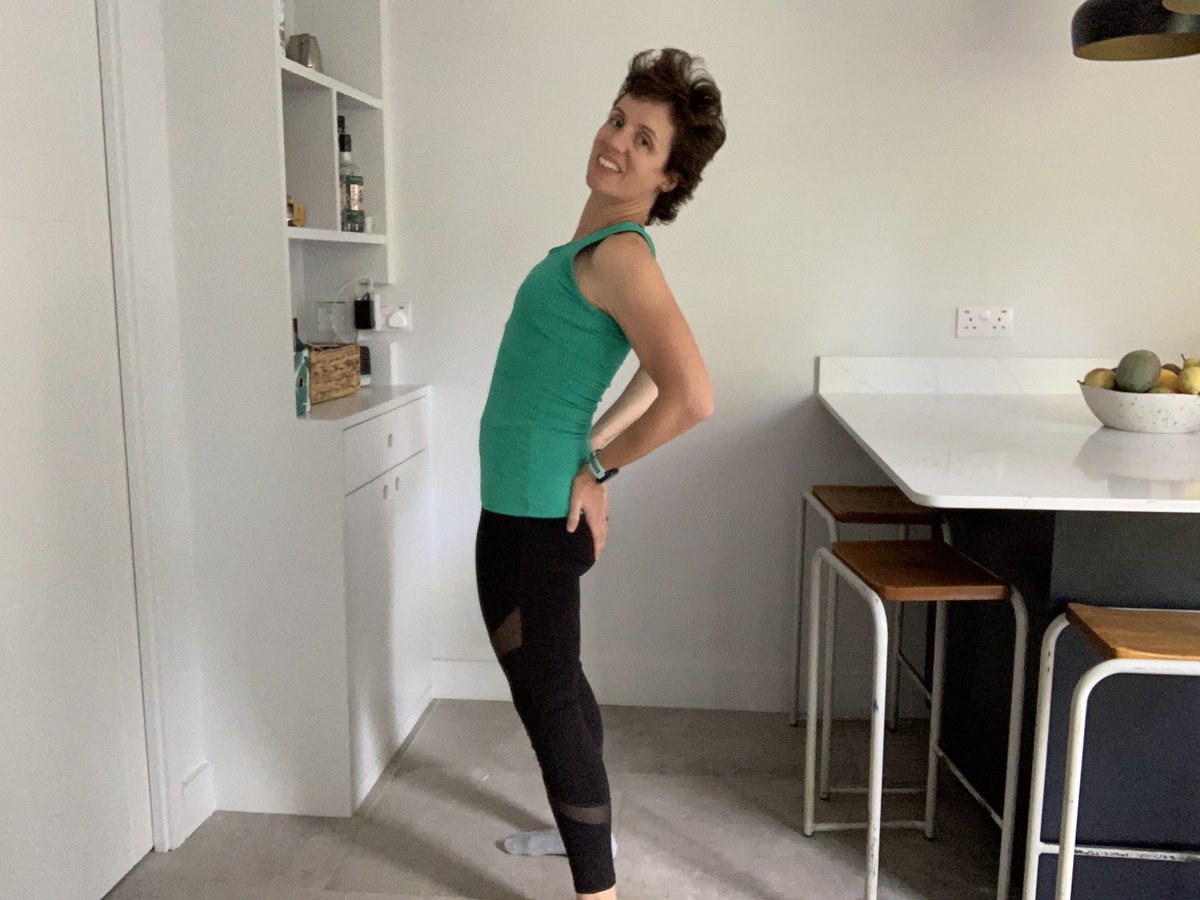BiancaSainty's tweet image. Brand new back stretch &amp;amp; strength videos for you on my YouTube channel. Will help banish back pain 😀youtube.com/channel/UCMT_s… #backstretch #backstrength #backpain