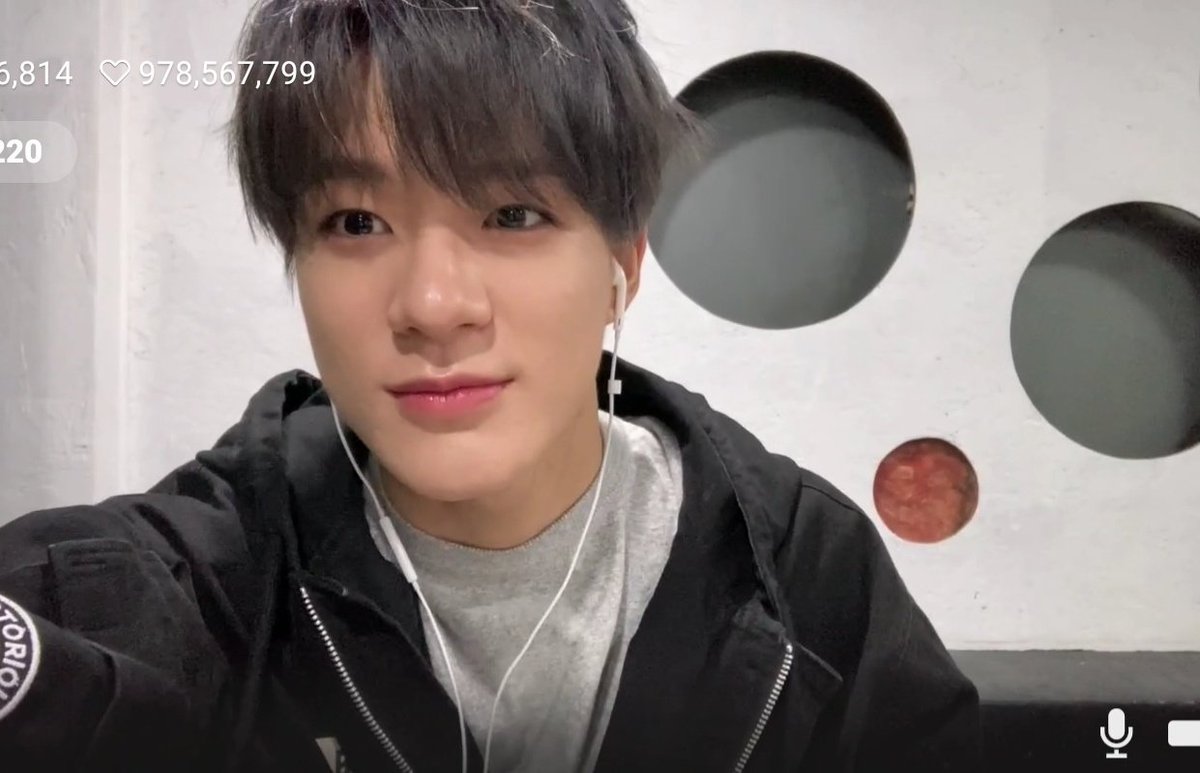 𝙉𝙤.𝟗 tweet media